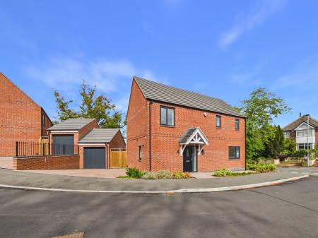3 bedroom Detached house for sale in Kennelmore Road, Melton Mowbray, LE13