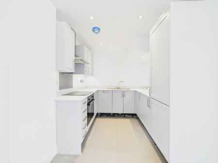 2 bedroom Flat for sale in Mable Close, Melton Mowbray, LE13