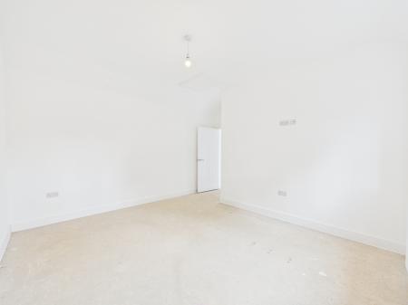 2 bedroom Flat for sale in Mable Close, Melton Mowbray, LE13