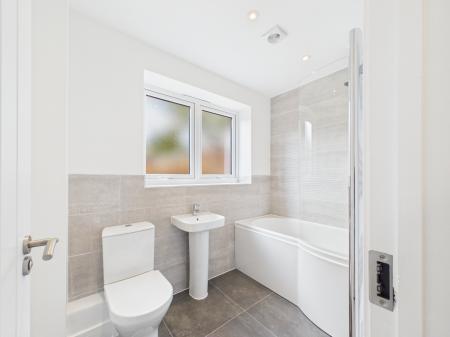 3 bedroom Terraced House for sale in Mable Close, Melton Mowbray, LE13