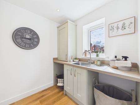 3 bedroom Detached house for sale in Kennelmore Road, Melton Mowbray, LE13