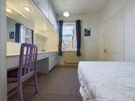 3 bedroom Terraced House for sale in Wolverton Road, Leicester