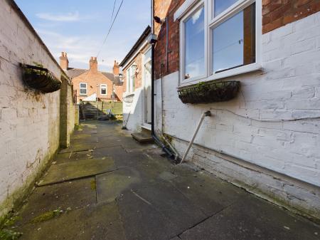 3 bedroom Terraced House for sale in Wolverton Road, Leicester