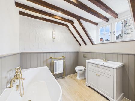 4 bedroom Character Property for sale in The Stockwell, Wymeswold, Wymeswold, LE12