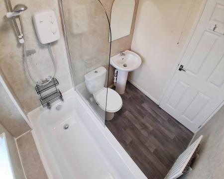 2 bedroom Terraced House for sale in Rudkin Drive, Sleaford, NG34
