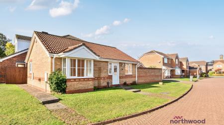 2 bedroom Bungalow for sale in St. Albans Close, Bracebridge Heath, Lincoln, LN4