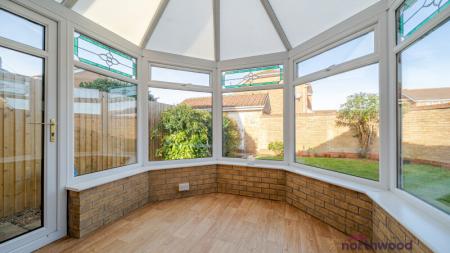 2 bedroom Bungalow for sale in St. Albans Close, Bracebridge Heath, Lincoln, LN4