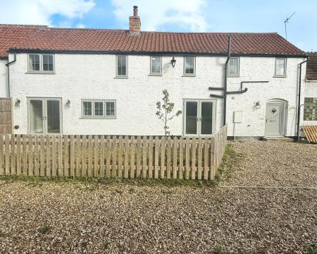 4 bedroom Terraced House to let in High Street, Newton On Trent, Lincoln, LN1