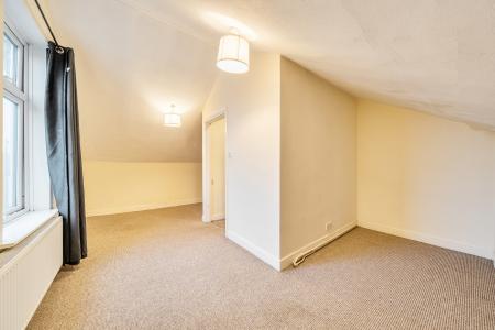 2 bedroom End of terrace house for sale in Carholme Road, Lincoln, Lincoln, LN1