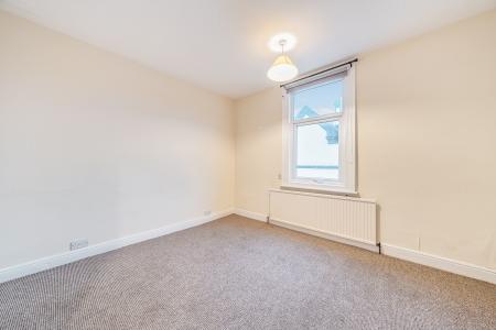 2 bedroom End of terrace house for sale in Carholme Road, Lincoln, Lincoln, LN1