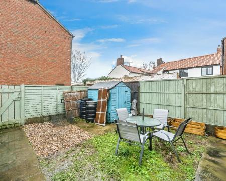 3 bedroom Terraced House for sale in Matlkin Road, Fenton, Lincoln, LN1