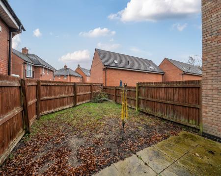 3 bedroom Terraced House for sale in Carnoustie Drive, Lincoln, LN6