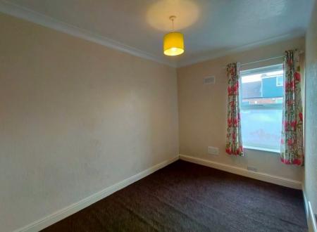 2 bedroom Terraced House to let in Ashfield Street, Lincoln, Lincoln, LN2