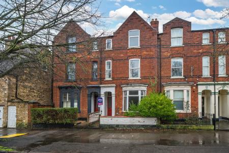 Newport, Lincoln, LN1