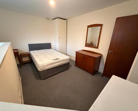 1 bedroom Flat to let in Carholme Road, Lincoln, LN1