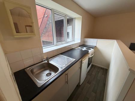 1 bedroom Flat to let in Carholme Road, Lincoln, LN1