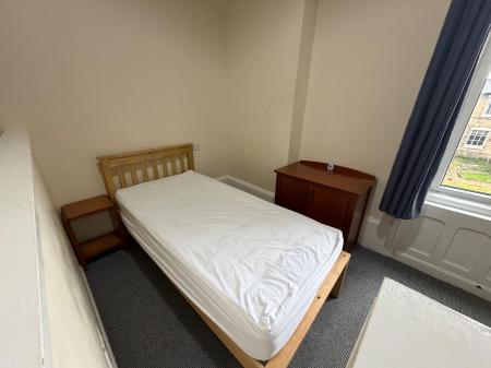 1 bedroom House share to let in Carholme Road, Lincoln, LN1