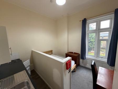 1 bedroom House share to let in Carholme Road, Lincoln, LN1