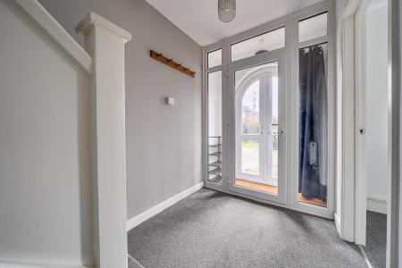 3 bedroom Semi-detached house for sale in Berkeley Drive, Lincoln, LN6