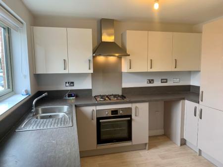 2 bedroom Semi-detached house to let in Westbrooke Place, Lincoln, LN6