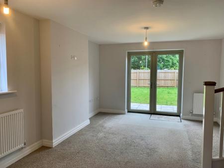 2 bedroom Semi-detached house to let in Westbrooke Place, Lincoln, LN6