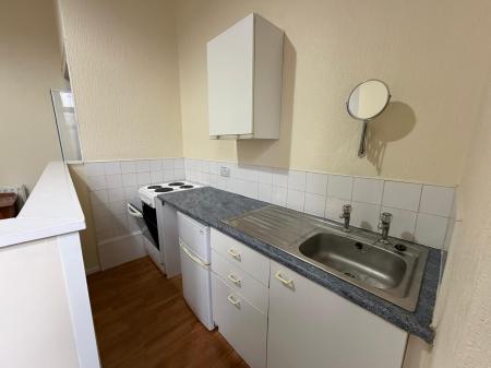 1 bedroom Flat to let in Carholme Road, Lincoln, LN1