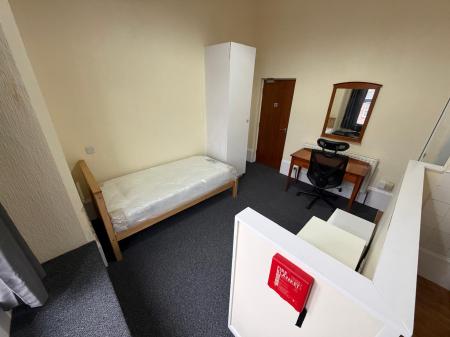 1 bedroom Flat to let in Carholme Road, Lincoln, LN1