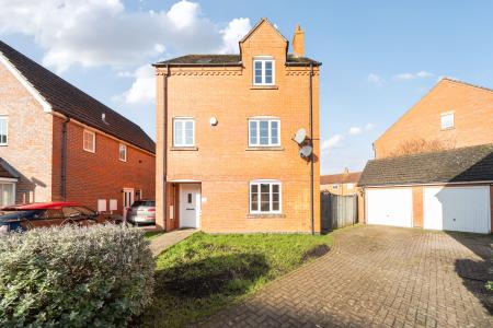 4 bedroom Detached house for sale in Exley Square, Lincoln, LN2