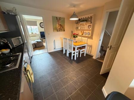 3 bedroom Terraced House to let in Appleby Way, Lincoln, LN6