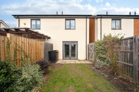 2 bedroom Semi-detached house for sale in Westbrooke Road, Lincoln, LN6