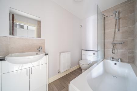 2 bedroom Semi-detached house for sale in Westbrooke Road, Lincoln, LN6