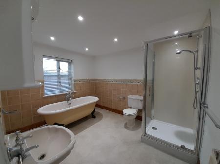 4 bedroom Detached house to let in Ryland Road, Dunholme, Lincoln, LN2