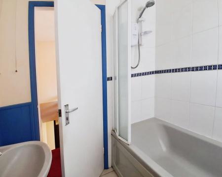 3 bedroom Semi-detached house to let in Abingdon Close, Lincoln, Lincoln, LN6