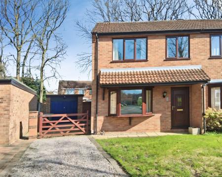 3 bedroom Semi-detached house to let in Abingdon Close, Lincoln, Lincoln, LN6
