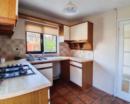 3 bedroom Semi-detached house to let in Abingdon Close, Lincoln, Lincoln, LN6