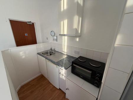 1 bedroom Flat to let in Carholme Road, Lincoln, LN1