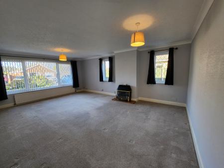 3 bedroom Bungalow to let in Mellows Close, Reepham, Lincoln, LN3