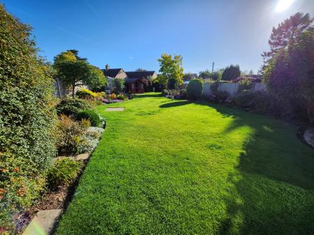 3 bedroom Bungalow to let in Mellows Close, Reepham, Lincoln, LN3