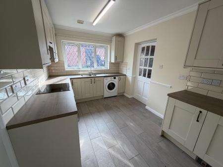 3 bedroom Bungalow to let in Millfield Road, Metheringham, Lincoln, LN4