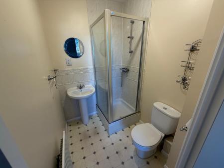 4 bedroom Terraced House to let in Exley Square, Lincoln, LN2