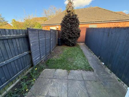 4 bedroom Terraced House to let in Exley Square, Lincoln, LN2