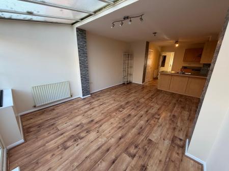 4 bedroom Terraced House to let in Exley Square, Lincoln, LN2