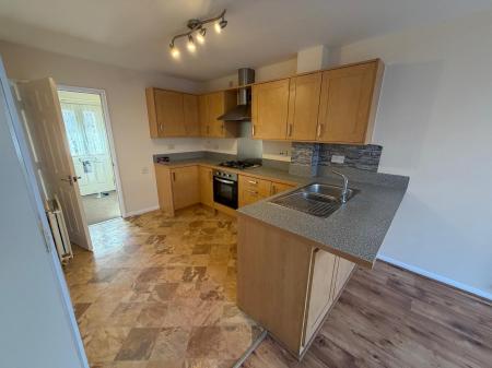 4 bedroom Terraced House to let in Exley Square, Lincoln, LN2