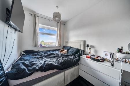 2 bedroom Terraced House for sale in Antrim Road, Lincoln, LN5