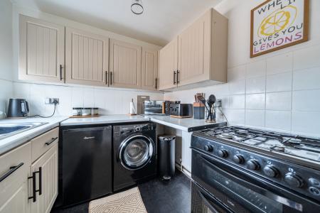 2 bedroom Terraced House for sale in Antrim Road, Lincoln, LN5