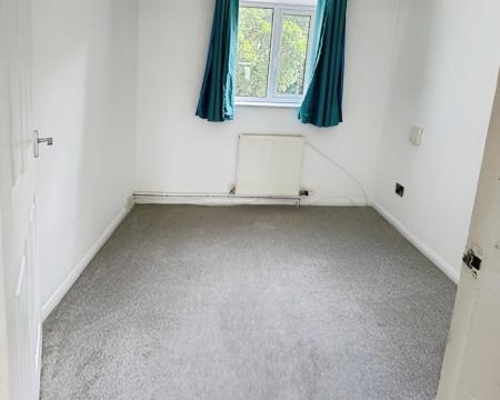 3 bedroom Link detached house to let in Rochester Drive, Lincoln, LN6