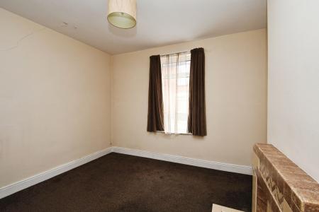 2 bedroom Terraced House for sale in Baggholme Road, Lincoln, LN2