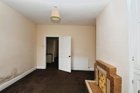 2 bedroom Terraced House for sale in Baggholme Road, Lincoln, LN2