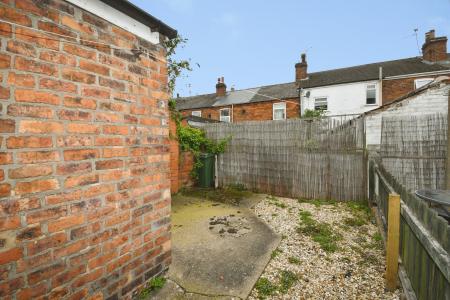 2 bedroom Terraced House for sale in Baggholme Road, Lincoln, LN2