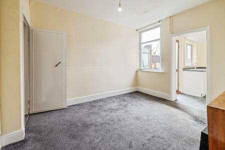 2 bedroom Terraced House for sale in Bernard Street, Lincoln, LN2